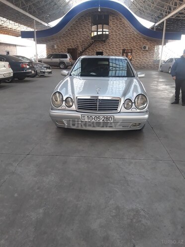 Mercedes E 280 1999, 167,044 km - 2.8 l - Gəncə