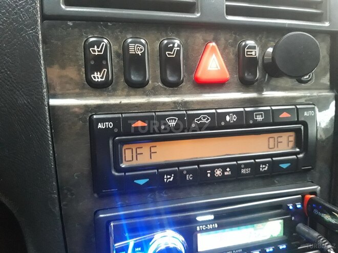 Mercedes E 280 1999, 167,044 km - 2.8 l - Gəncə