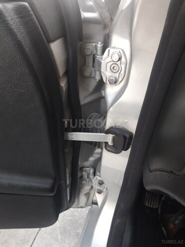 Mercedes E 280 1999, 167,044 km - 2.8 l - Gəncə