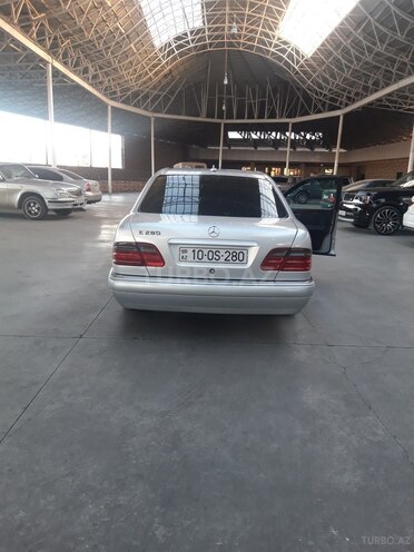 Mercedes E 280 1999, 167,044 km - 2.8 l - Gəncə