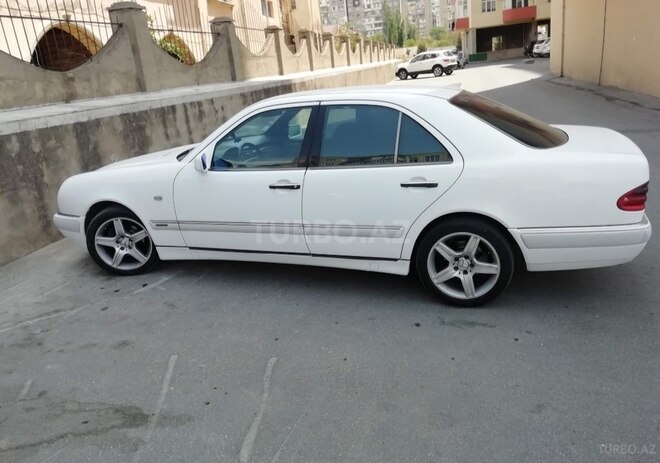Mercedes E 200 1998, 311,999 km - 2.0 л - Bakı