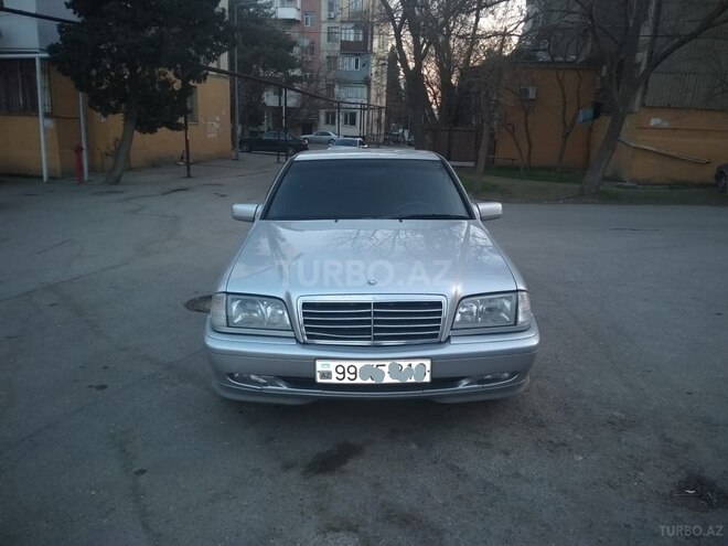 Mercedes C 180 2000, 205,600 km - 1.8 l - Bakı