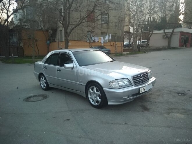 Mercedes C 180 2000, 205,600 km - 1.8 l - Bakı