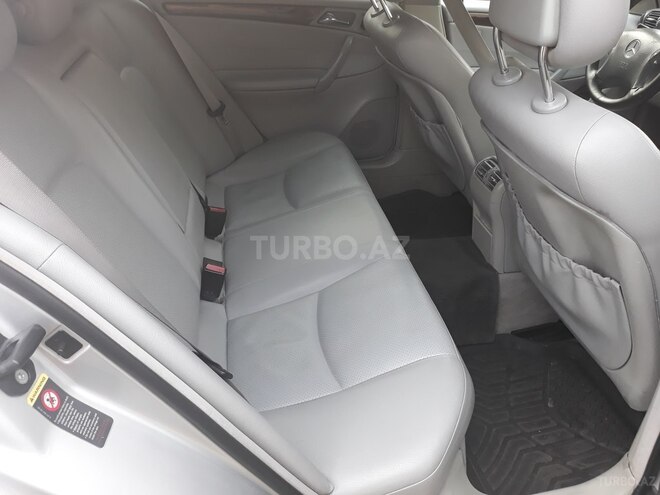 Mercedes C 240 2001, 324,000 km - 2.6 л - Bakı