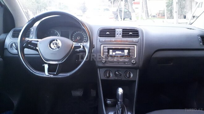Volkswagen Polo 2017, 37,000 km - 1.6 l - Bakı