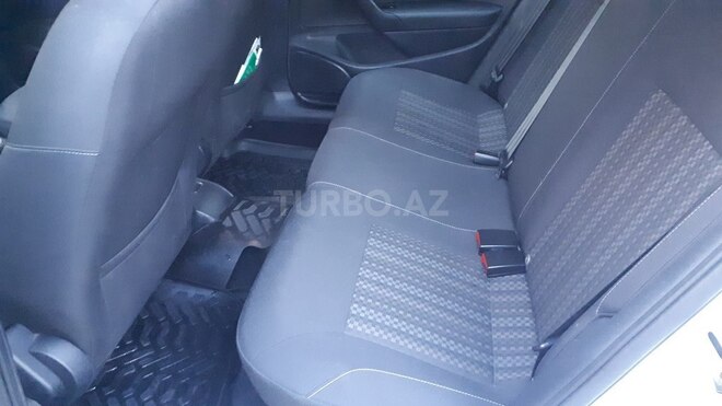 Volkswagen Polo 2017, 37,000 km - 1.6 l - Bakı