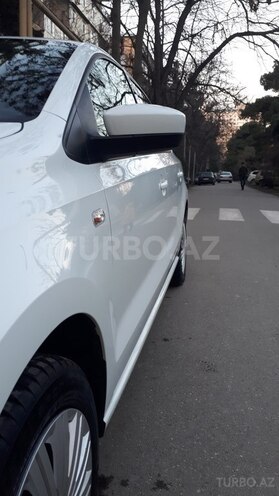Volkswagen Polo 2017, 37,000 km - 1.6 l - Bakı