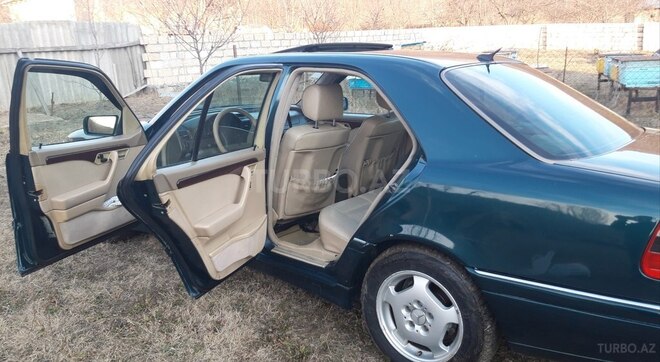 Mercedes C 280 1994, 239,467 km - 2.8 л - Şəki