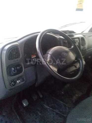 Ford Transit 2002, 380,000 km - 2.2 л - Ucar