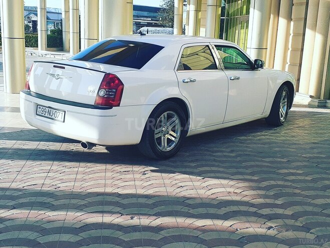 Chrysler 300C 2007, 189,000 km - 2.7 л - Bakı