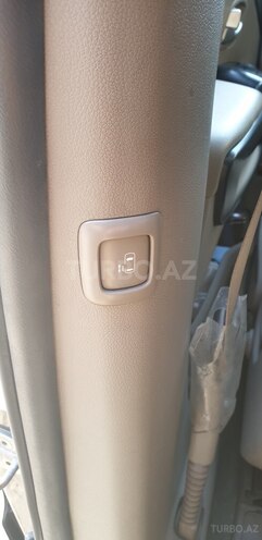 Kia Carnival 2015, 60,500 km - 2.2 l - Bakı