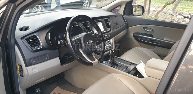 Kia Carnival 2015, 60,500 km - 2.2 l - Bakı