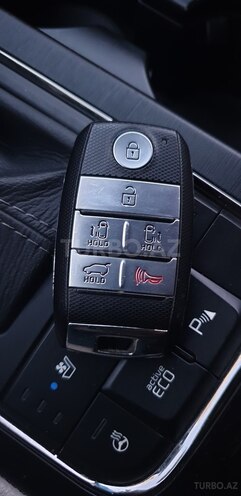 Kia Carnival 2015, 60,500 km - 2.2 l - Bakı