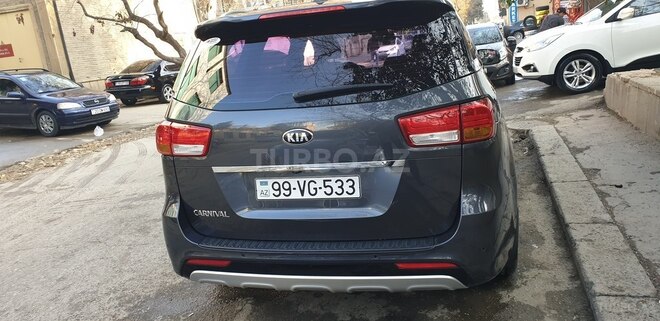 Kia Carnival 2015, 60,500 km - 2.2 l - Bakı