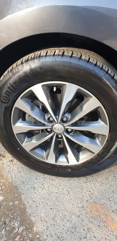 Kia Carnival 2015, 60,500 km - 2.2 l - Bakı