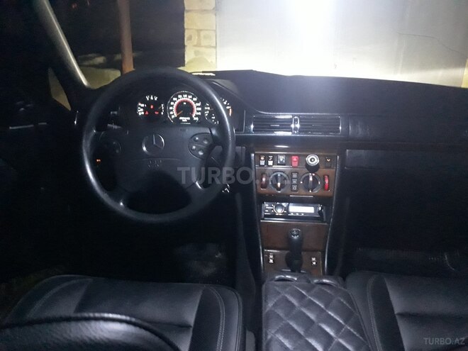 Mercedes E 280 1994, 475,633 km - 0.3 l - Bakı