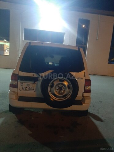Mitsubishi Pajero io 2001, 340,000 km - 2.0 l - Bakı