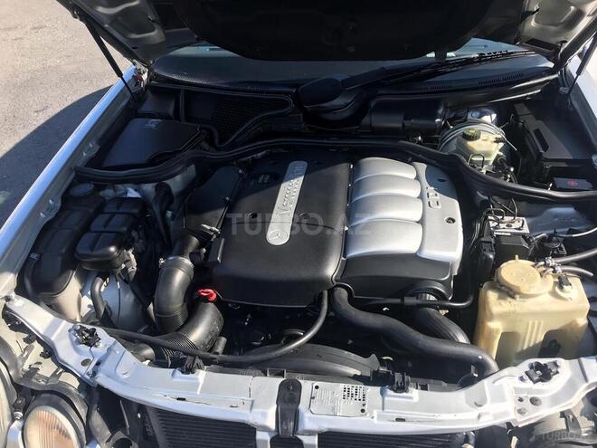 Mercedes E 220 2000, 345,555 km - 2.2 l - Bakı