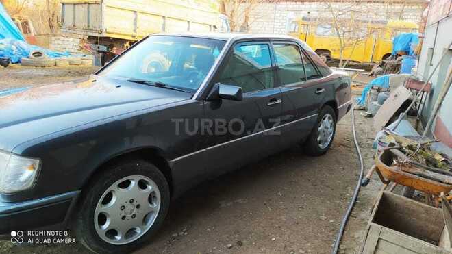 Mercedes C 230 1992, 676,255 km - 2.3 l - Sabirabad
