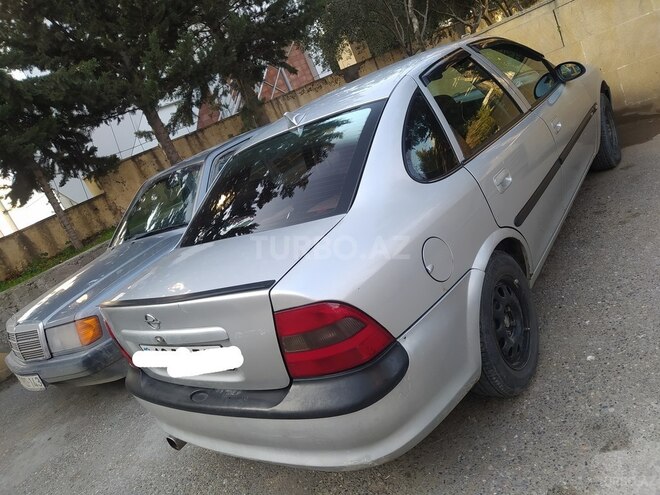 Opel Vectra 1997, 360,000 km - 1.8 l - Bakı