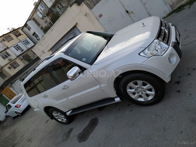 Mitsubishi Pajero 2010, 91,000 km - 3.5 l - Bakı