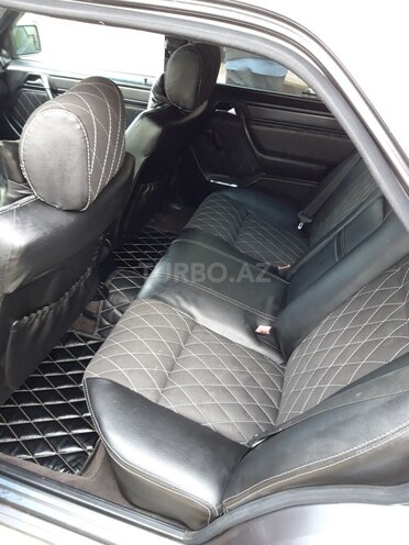 Mercedes E 220 1995, 428,000 km - 2.2 л - Bakı