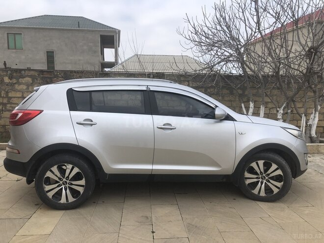 Kia Sportage 2010, 60,000 km - 2.0 l - Bakı