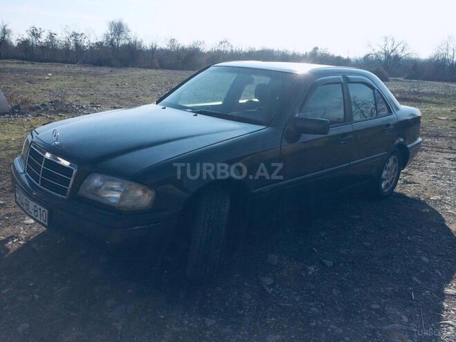 Mercedes C 180 1995, 238,500 km - 1.8 l - Zaqatala