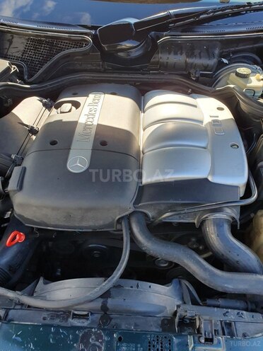 Mercedes E 220 2001, 385,000 km - 2.2 л - Bakı
