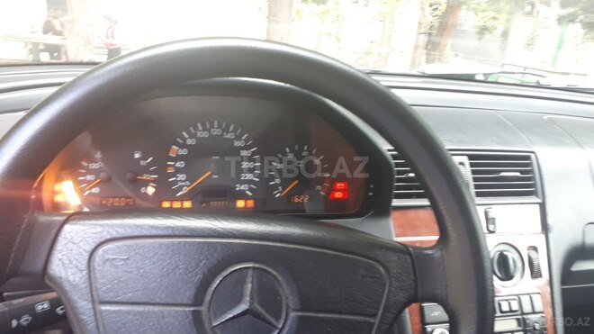 Mercedes C 180 1997, 410,000 km - 1.8 l - Sumqayıt