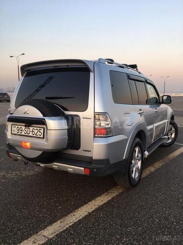 Mitsubishi Pajero 2007, 135,000 km - 3.8 l - Bakı