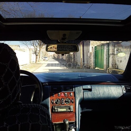 Mercedes E 230 1995, 465,439 km - 0.2 l - Bakı
