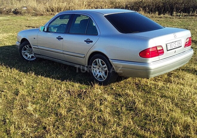 Mercedes E 230 1995, 465,439 km - 0.2 l - Bakı