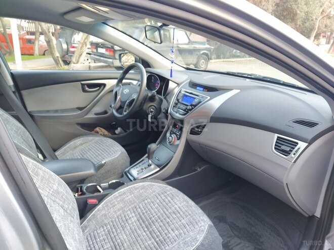 Hyundai Elantra 2013, 76,000 km - 1.8 л - Bakı