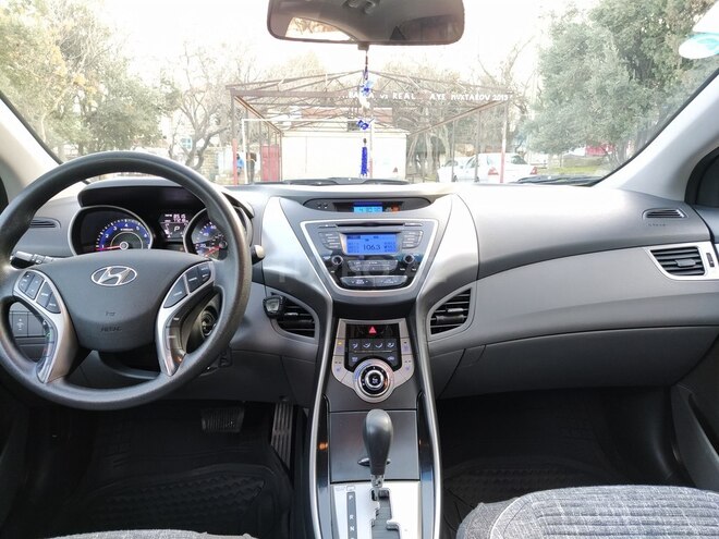 Hyundai Elantra 2013, 76,000 km - 1.8 л - Bakı