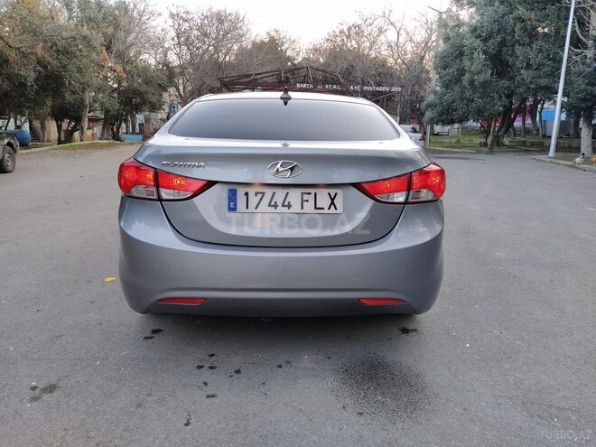 Hyundai Elantra 2013, 76,000 km - 1.8 л - Bakı