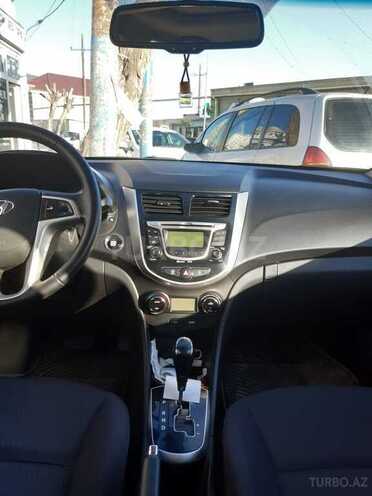 Hyundai Accent 2012, 74,000 km - 1.6 л - Bakı
