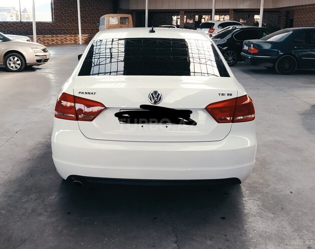 Volkswagen Passat 2014, 120,000 km - 1.8 l - Gəncə