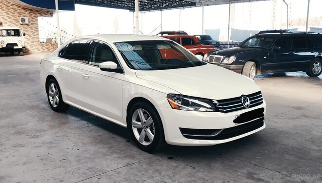 Volkswagen Passat 2014, 120,000 km - 1.8 l - Gəncə