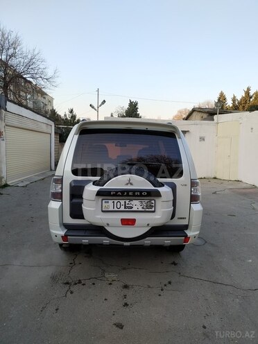 Mitsubishi Pajero 2010, 91,000 km - 3.5 l - Bakı