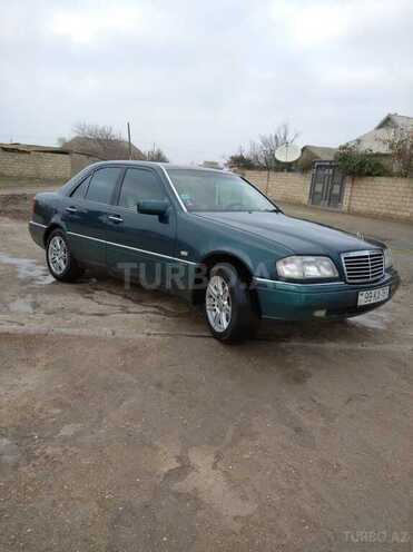 Mercedes C 230 1997, 328,000 km - 2.3 l - Neftçala