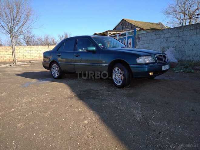 Mercedes C 230 1997, 328,000 km - 2.3 l - Neftçala