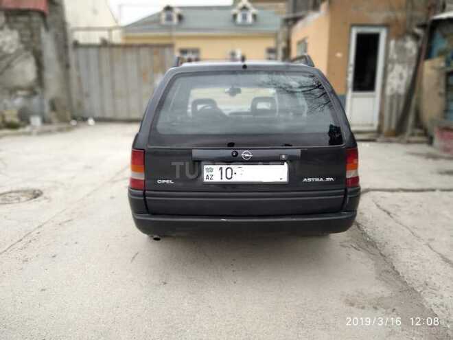 Opel Astra 1997, 253,000 km - 1.4 l - Bakı