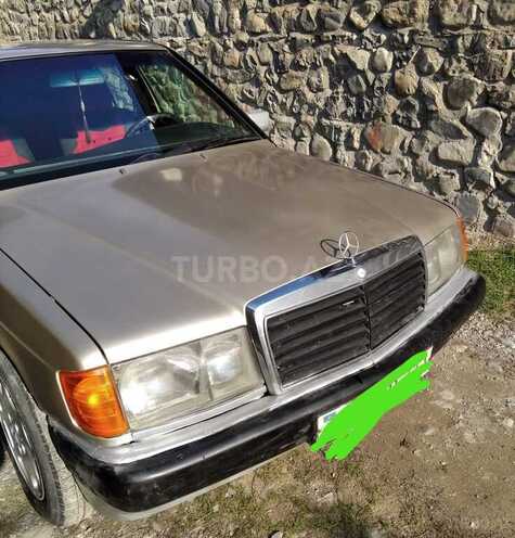 Mercedes 190 1989, 350,000 km - 0.2 l - Şəki
