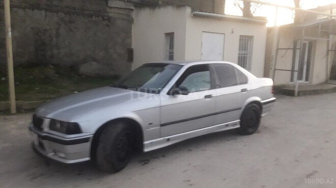 BMW 320 1996, 284,568 km - 0.2 l - Bakı