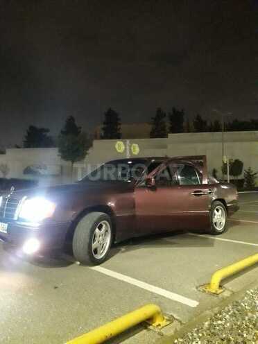 Mercedes E 250 1991, 450,000 km - 0.2 l - Bakı