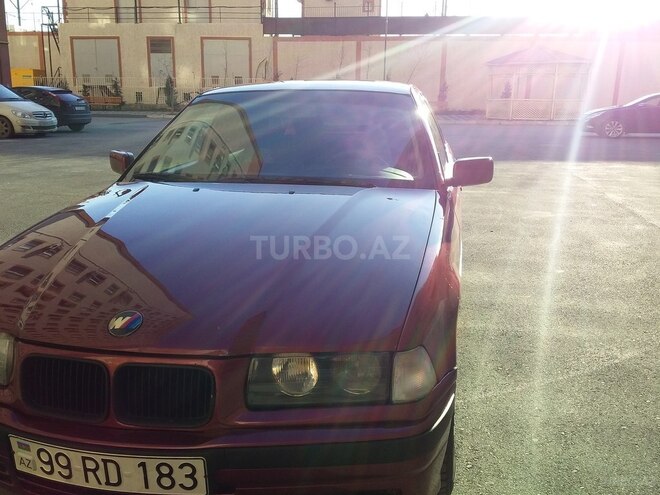 BMW 318 1992, 32,800 km - 2.0 l - Bakı
