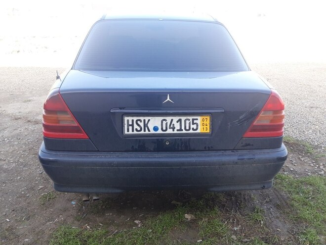 Mercedes C 220 1994, 380,000 km - 2.2 l - Sumqayıt