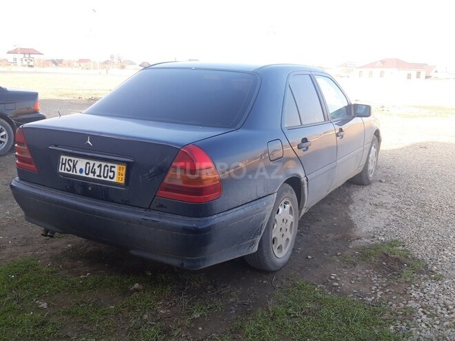 Mercedes C 220 1994, 380,000 km - 2.2 l - Sumqayıt