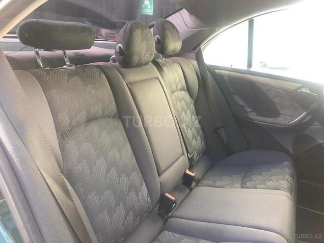 Mercedes C 240 2000, 338,000 km - 2.6 л - Bakı